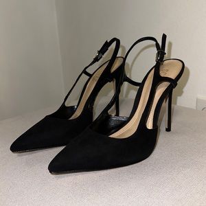 Schutz NEW Slingback Pump - 6.5 / Black